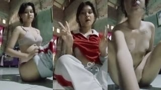 Bokep Indo Cesi Ciya Pose Sange Lanjut Colmek